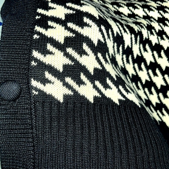 &merci Clothing NWOT Houndstooth Black/creme Sweater Vest Boutique SZ S - Picture 6 of 7